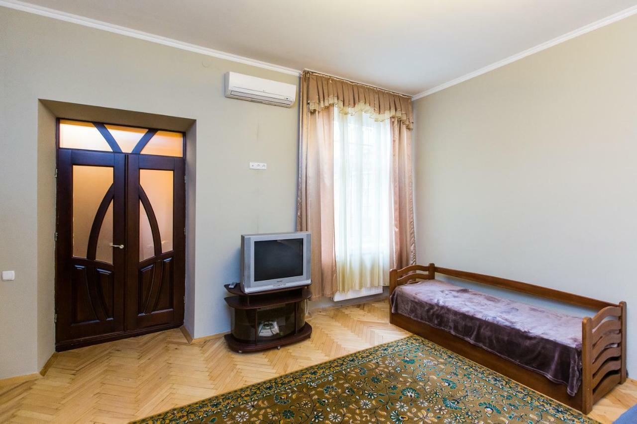 Apartments On Sholom Aleichem Та Ще Варіант Поруч Leopoli Esterno foto